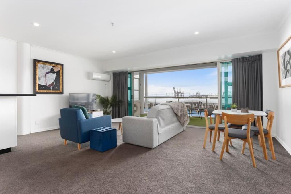 Newly Refurbished Waterfront Apartment! 3320 Auckland Exteriör bild